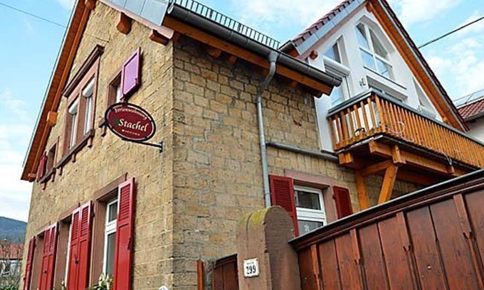 Neustadt-Hambach Wohnung | Fewo Vino - Haus Stachel