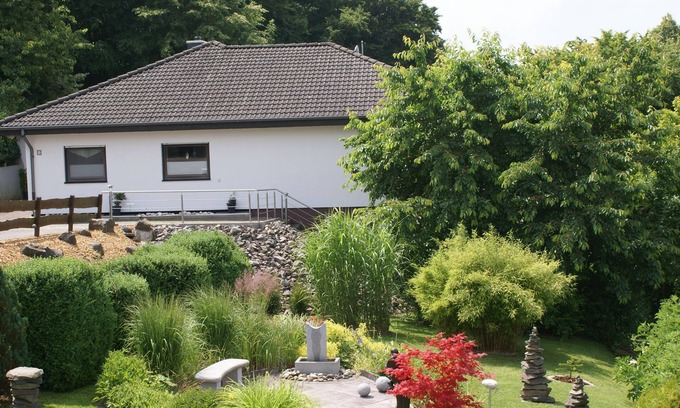 Waldeck Wohnung | Fewo Jahn Waldeck/ Edersee Modern eingerichtete 60 qm Ferienwohnung Ortsrandlage
