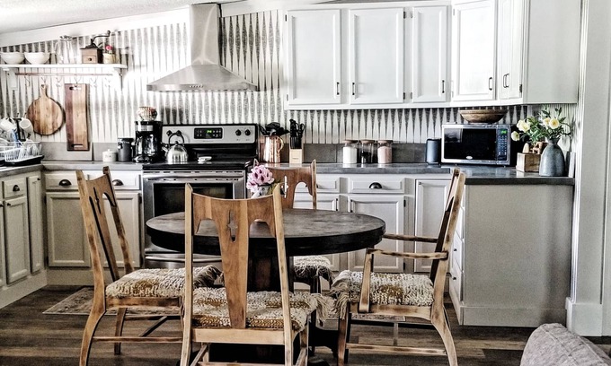 Glade Spring Wohnung | FIDDLEHEAD LOFTđż Peaceful & charming space 1.4 miles from I-81, Exit 29.