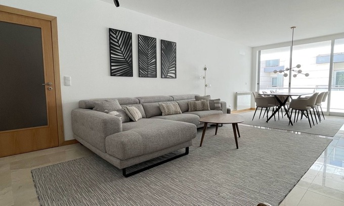 Figueira da Foz Wohnung | Figueira Centro Apartment by Rent4All