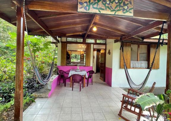 Aguas Zarcas Kabine | Finca Isla Rainforest Retreat