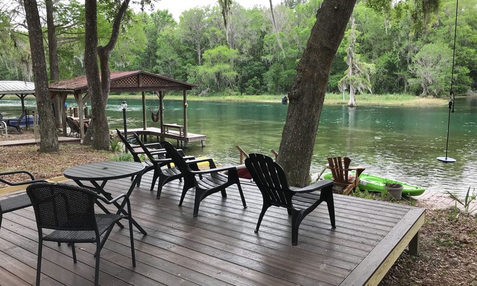 Dunnellon Haus | Finden Sie Ihre Ruhe - Palm Waters Riverhouse Retreat