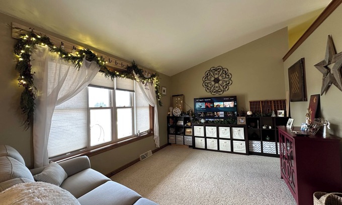 Morrison Haus | Charming home just 15 minutes from NFL Draft. Inspected and Licensed.