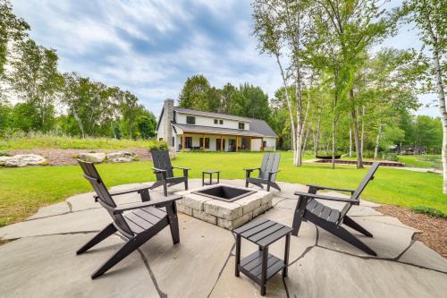 Alanson Haus | Fire Pit and Lake Views Cozy Crooked River Retreat!