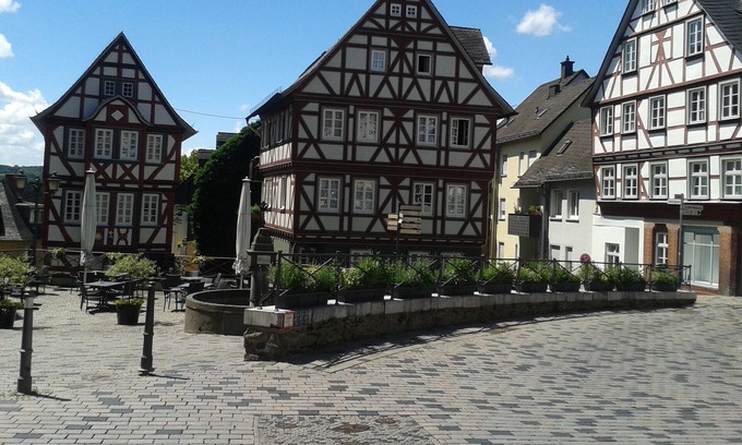 Werdorf Wohnung | First-class 4 * holiday apartment for those seeking tranquility on the Lahn bike path, garden & terrace