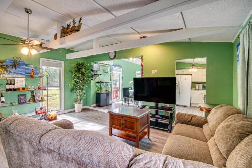 Shoreline Park Haus | Fishing On-Site Waterfront Home in Bay St Louis