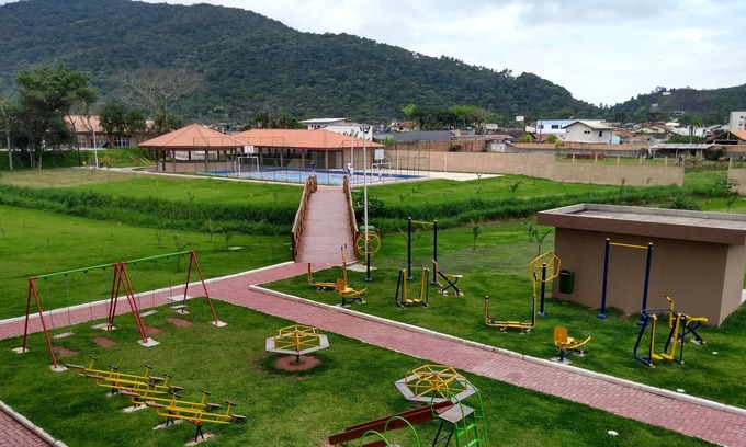 Alto Sao Bento Wohnung | PASSEN MIT LUFT, WIFI, NETFLIX, TV IM ZIMMER. FREIZEITBEREICH. IDEAL FÜR DIE FAMILIE