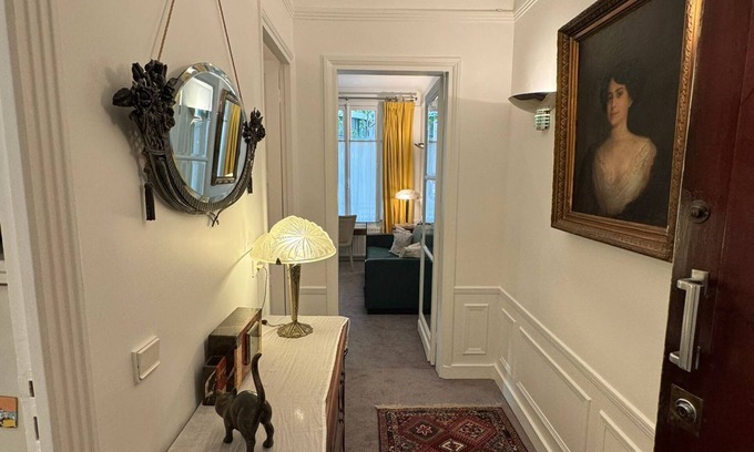Auteuil Wohnung | Flat in Paris, 16th Arr.