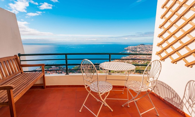 Sao Goncalo Wohnung | FLH Funchal Ocean View with Pool