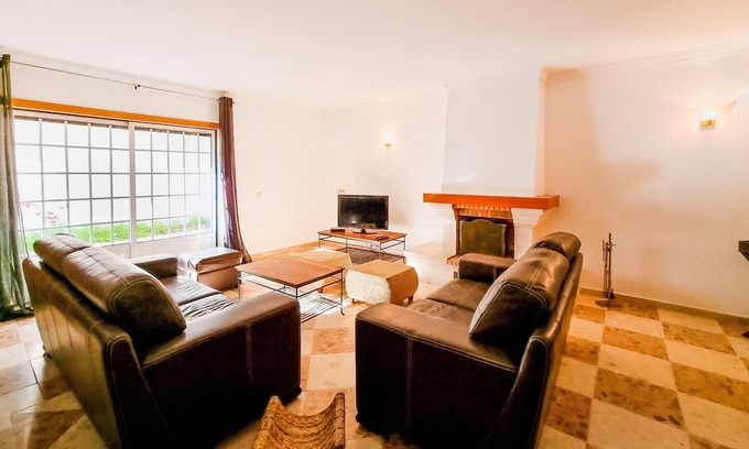 Vale do Garrao Haus | FLH Quinta das Salinas Triplex with Balcony