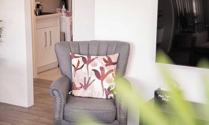 Belmont Wohnung | Fly In, Relax and Explore 2BR Near Perth Airport