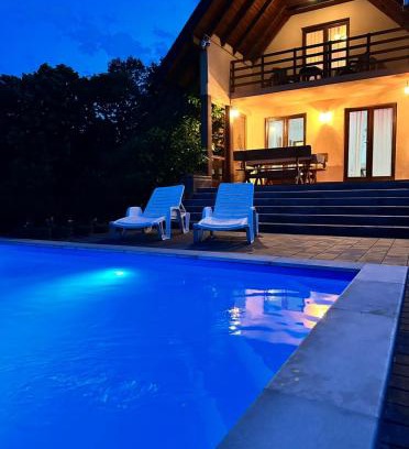 Tuzla Canton Haus | Foresta Home