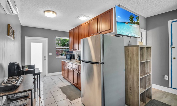 Middle River Terrace Wohnung | FORT LAUERDALE BEACH & LAS OLAS STUDIO