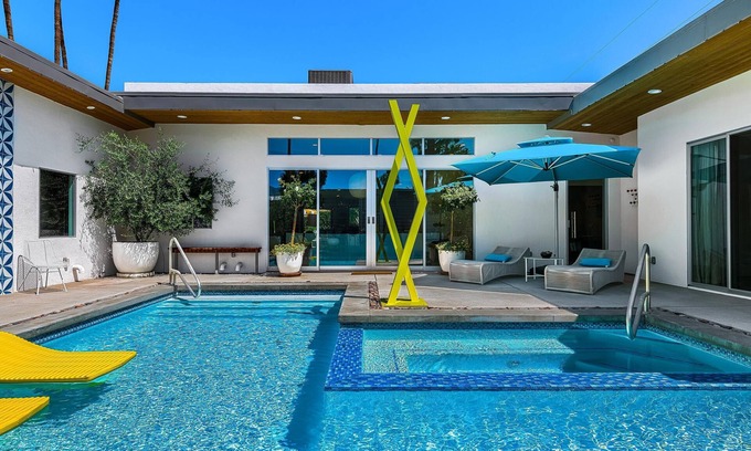 Deepwell Estates Villa | Four Palms in Deepwell Estates