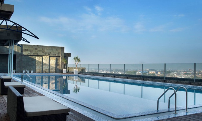 Makassar Hotel | Four Points By Sheraton Makassar