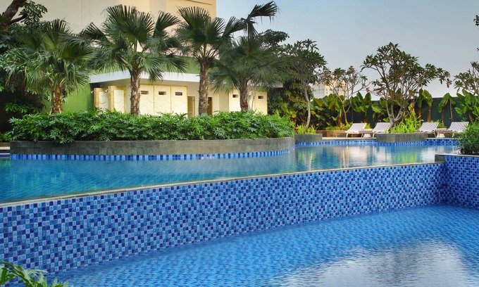 Surabaya Hotel | Four Points by Sheraton Surabaya, Tunjungan Plaza