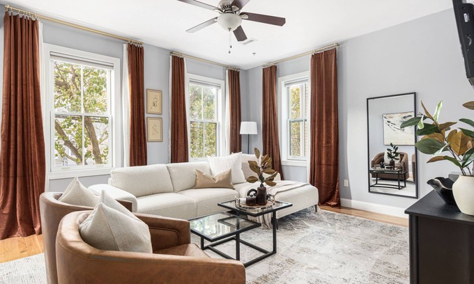 Fox Point Wohnung | Fox Point Near Brown, RISD, Marina, Downtown Providence