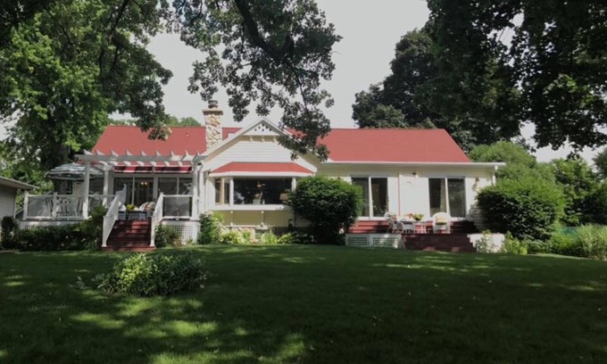 McHenry Haus | Großer und schöner Fox River / Chain of Lakes Waterfront Home