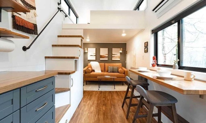 Jamaica Wohnung | Foxglove Tiny House - a modern tiny getaway