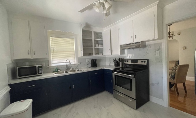 Bayview Haus | Fresh and clean newly renovated residential home