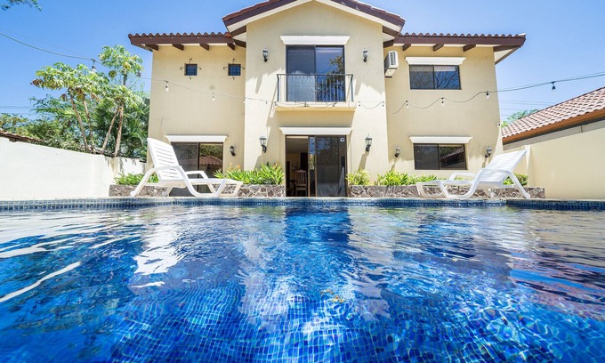 Potrero Haus | Playa Potrero: Comfortable 3 Br, 3.5 Bath house - Casa Luz de Luna
