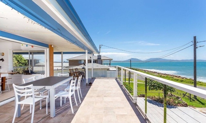 Taree Haus | "Frolic" at Crowdy Head