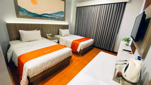 Semarang Hotel | Front One HK Resort Simpang Lima