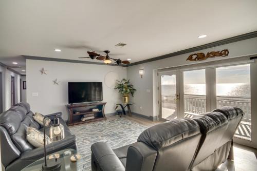 Long Beach Haus | Front Row Beachfront Long Beach Getaway