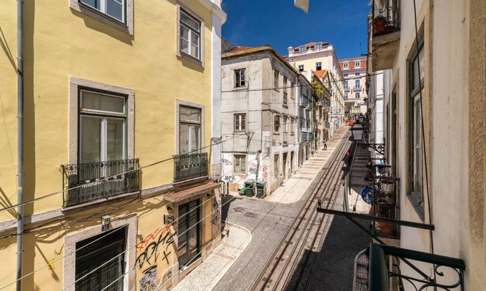 Bairro Alto Wohnung | Full accommodation: apartment in Lisbon, Portugal