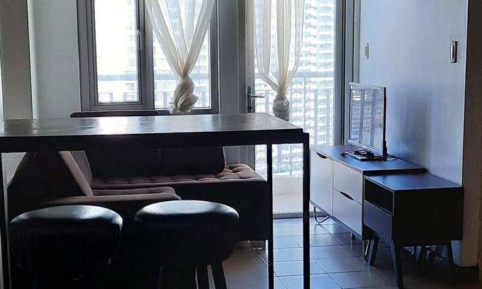 Bangkal Eigentumswohnung | Furnished 1BR | 40.61 SQM