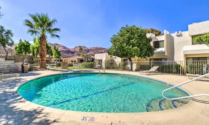 Palm Desert Haus | Furnished Patio and Mtn View Palm Desert Retreat