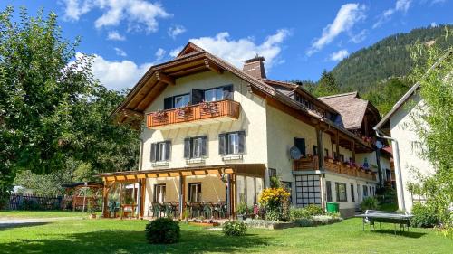 Weissbriach Wohnung | Gästehaus Rader