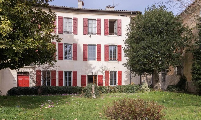 Aspet Haus | Gîte l'Arénoulat - Aspet
