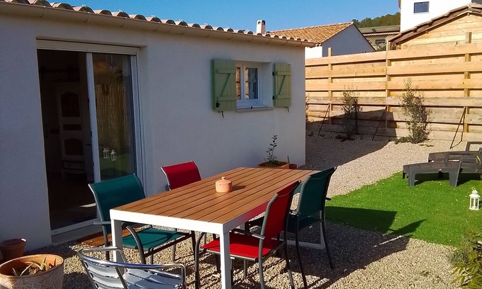 Saint-Antonin-du-Var Haus | Gîte Lescale Provençale Séjour Nature Bien-être