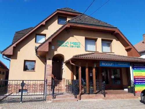 Heviz Wohnung | Góliát Apartman