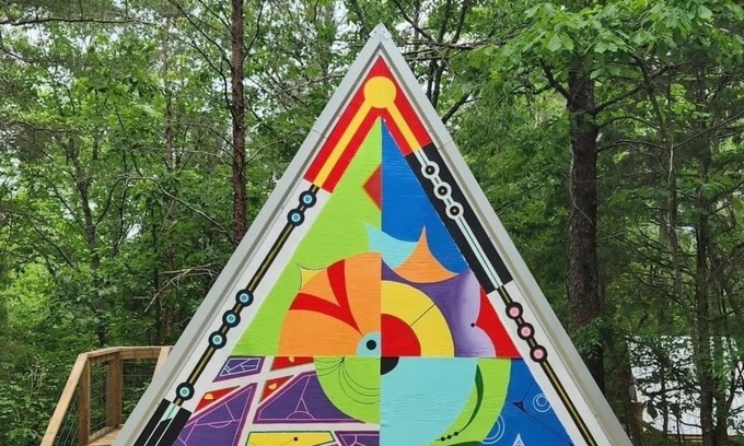 Talladega Kabine | G-3 Glamp in Bohamia - 268 Acre Forest Retreat