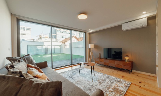 Santa Marinha Wohnung | Gaia Premium A With Terrace by Vacationy