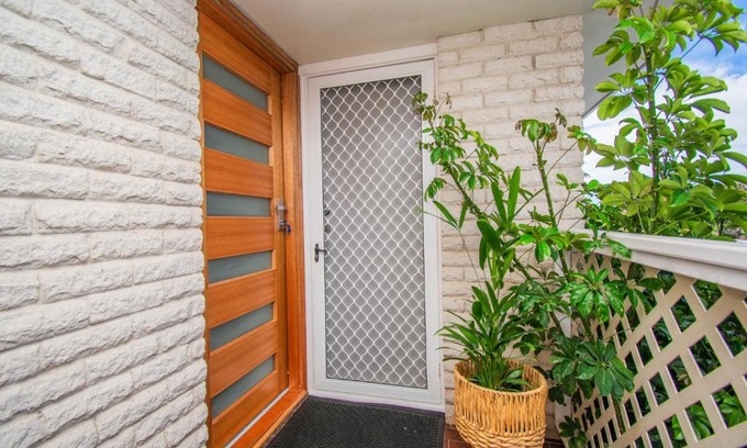 Spencer Park Haus | Gairdner Cottage - something a bit different!