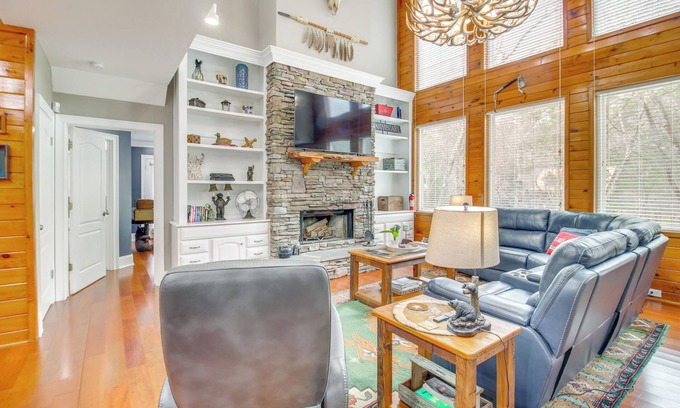 East Ellijay Haus | Game Room & Fire Pit: Riverfront Home in Ellijay!