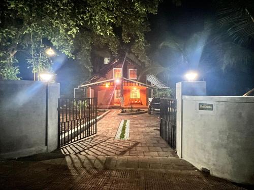 Thalassery Skihütte | Gangadharam Tiny House 2BHK AC