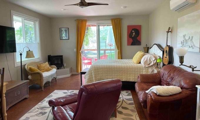 Middletown Hütte | Garden house with gas fireplace