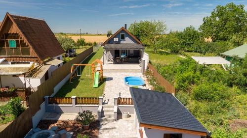 Bekesszentandras Haus | Garden Vendégház
