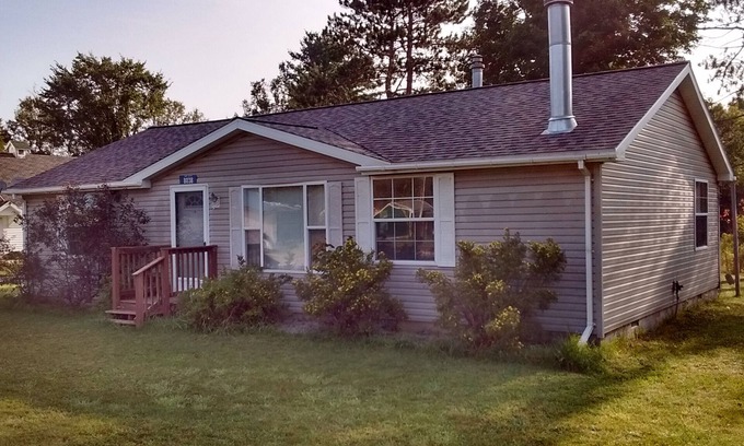 Germfask Haus | Gateway zu den abgebildeten Rocks & Seney NWR 2BR Cottage am Manistique River