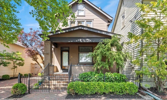 German Village Haus | German Village Oasis Near Schiller Park