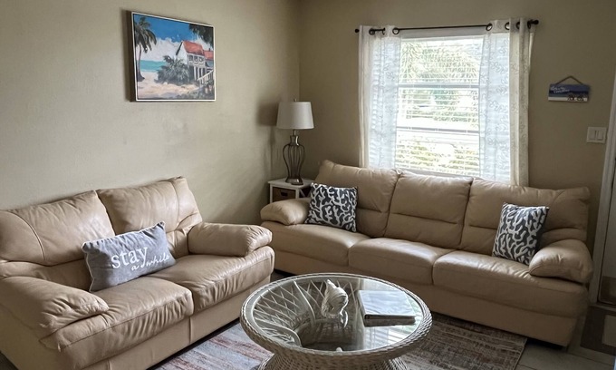 Southgate Haus | Komm zum Strand! Nur 5 Meilen von Siesta Key Beach!