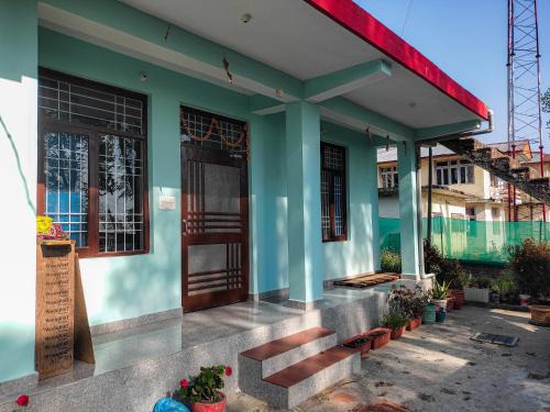 Bir Haus | Ghar in Bir