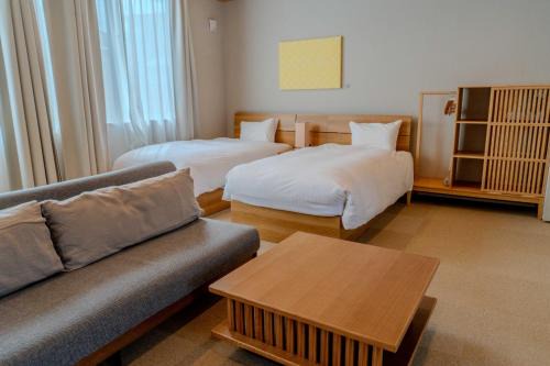 Fujiyoshida Wohnung | Ginkgo House ギンコハウス