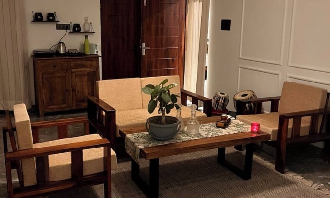 Shivalik Nagar Wohnung | Gita Bhawan - Elegant Escape 2-bedroom house in a peaceful locality