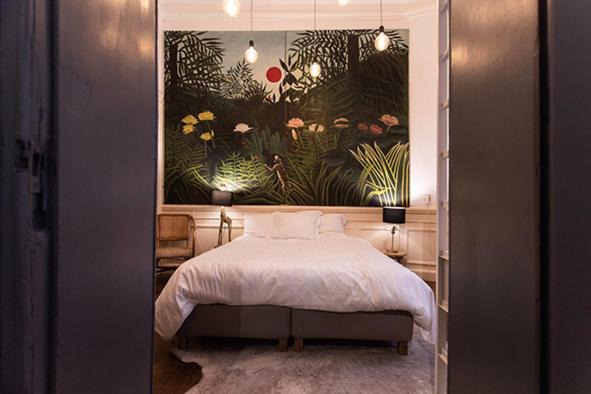 Feronstree et Hors-Chateau Wohnung | GITADIN - Deluxe Suite Rousseau - Historical center