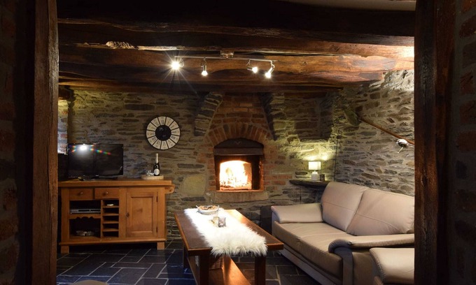 Tavigny Hütte | Independant Gite at the Calm way in the Center